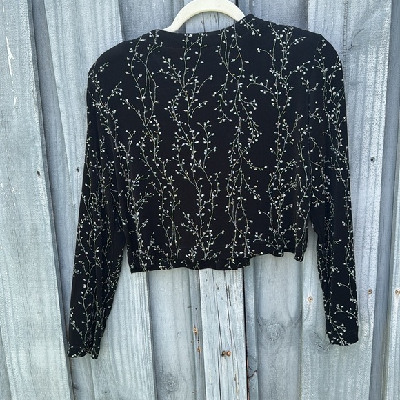 Ronni Nicole Black Floral Women's Top - Picture 4 of 4